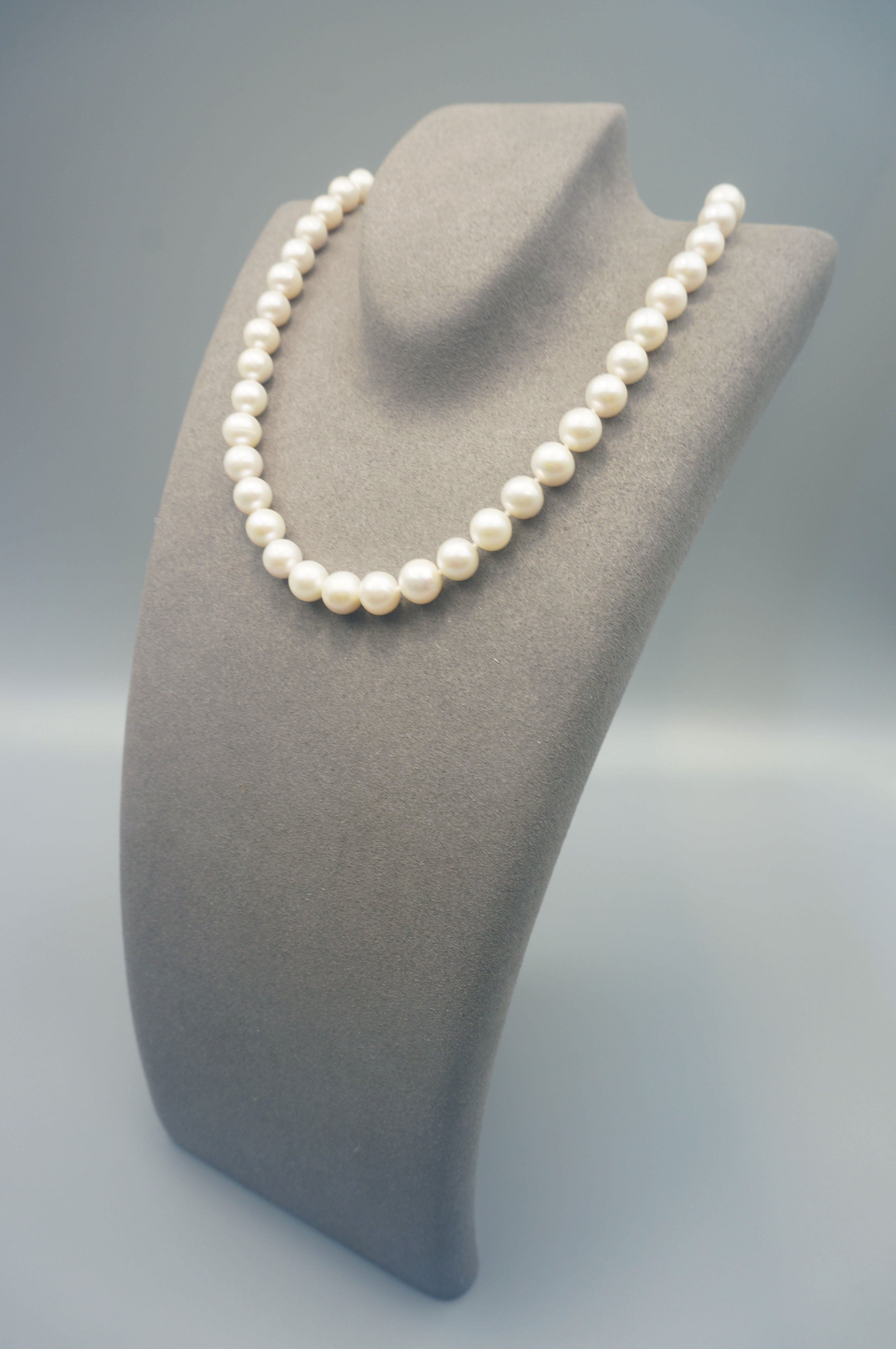 9-10mm Cultured Freshwater Pearl Necklace in Sterling Silver