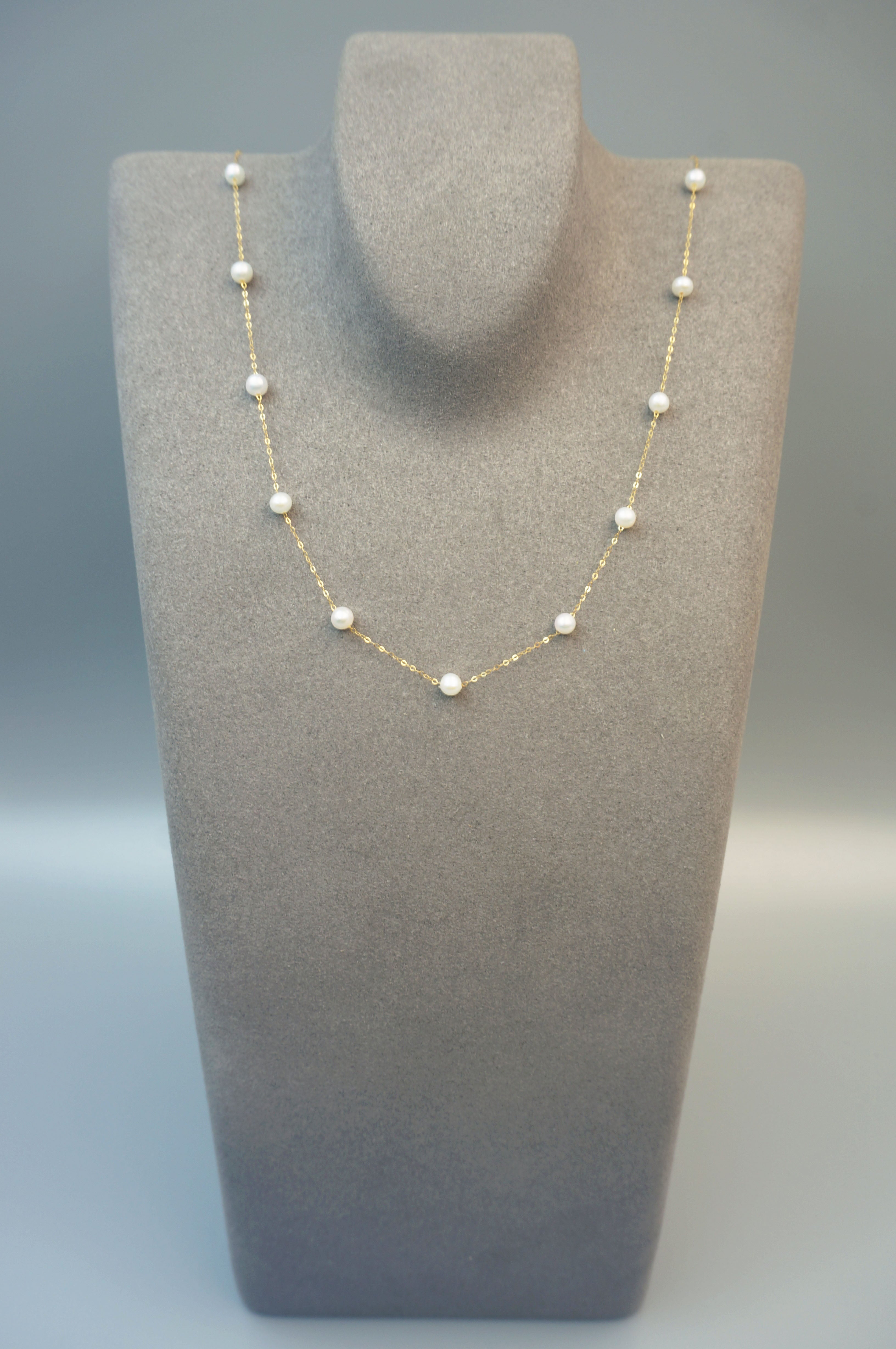 18K Gold Freshwater Pearl Necklace