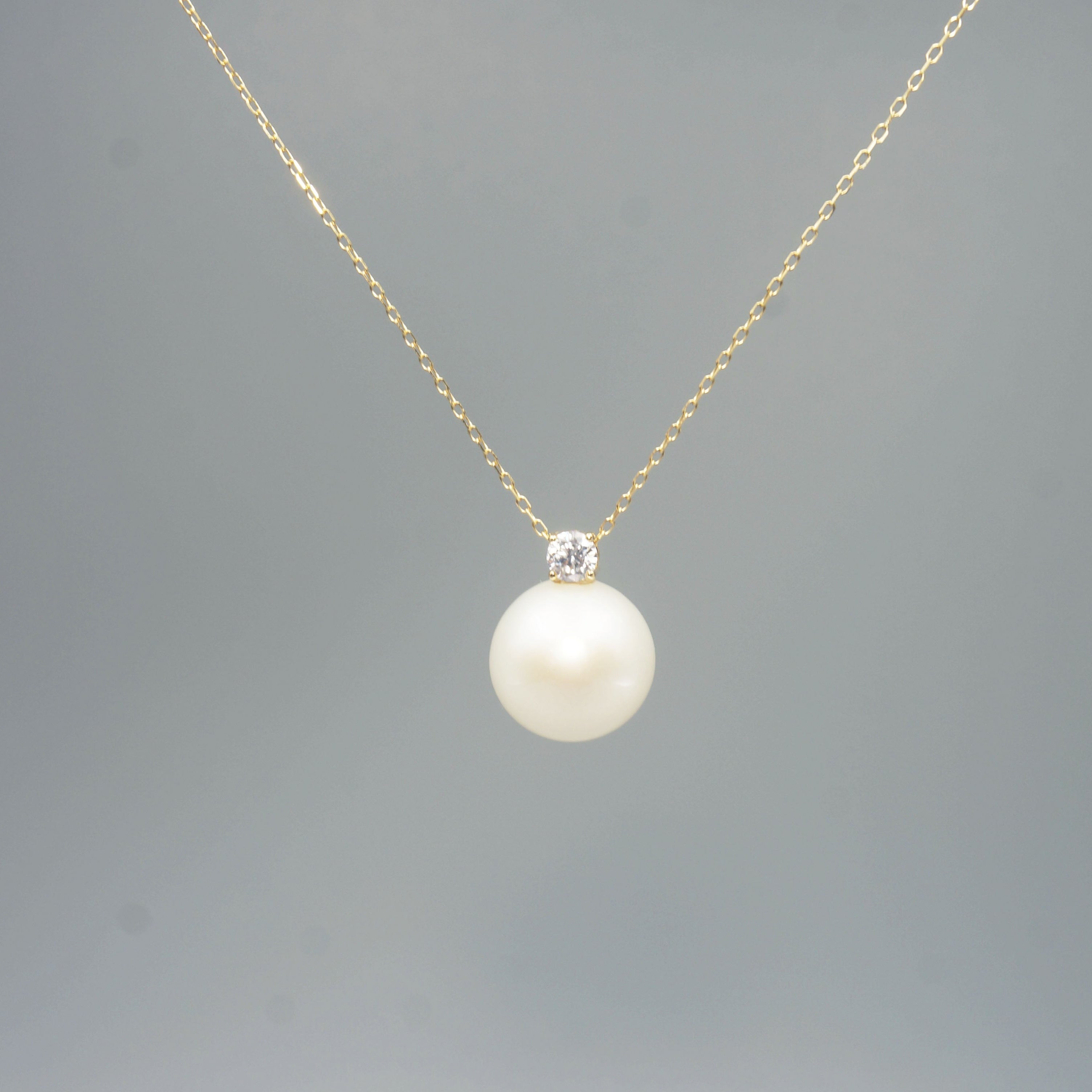 18K Gold 12–13mm Freshwater Pearl Pendant