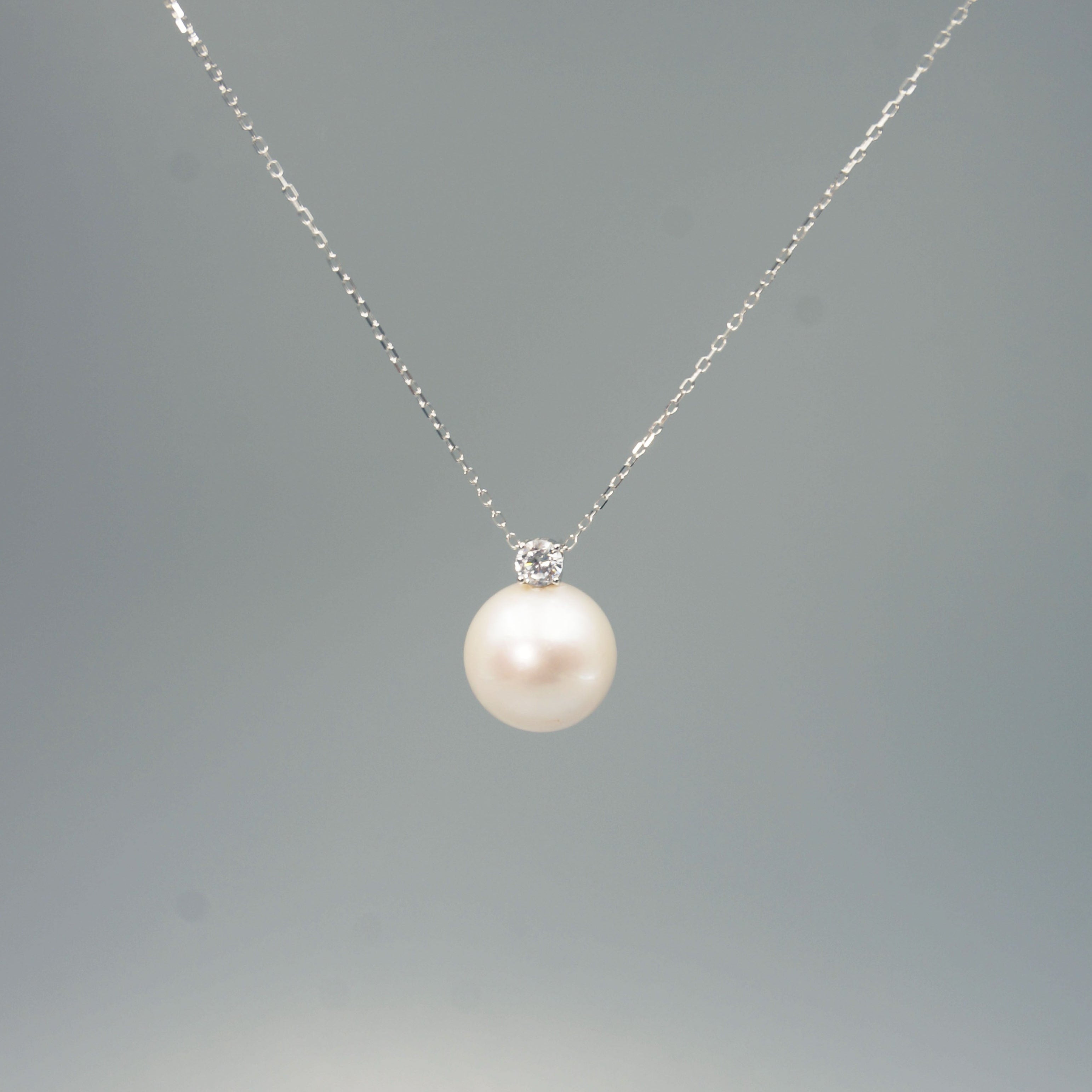 18K Gold 12–13mm Freshwater Pearl Pendant