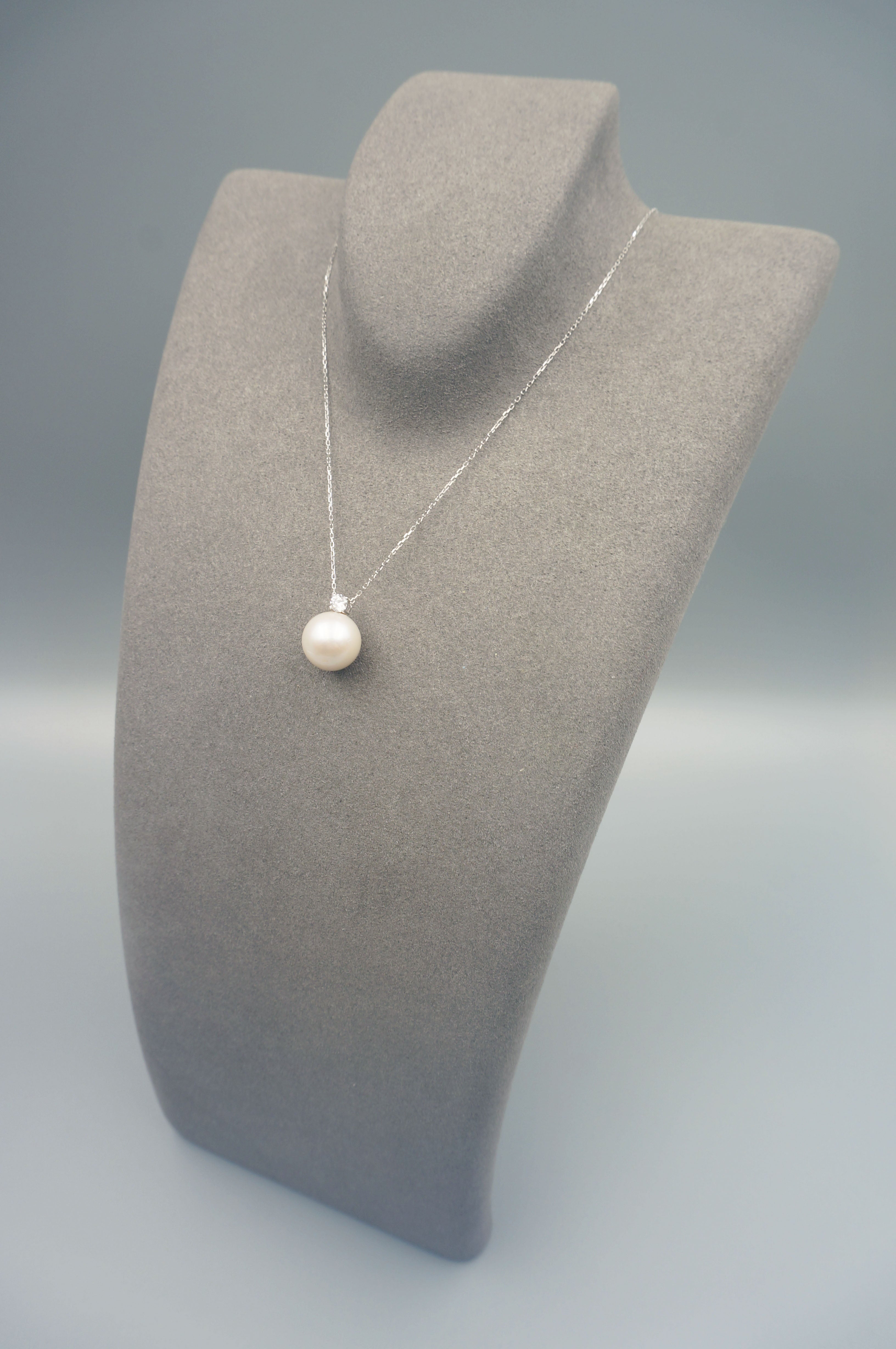 18K Gold 12–13mm Freshwater Pearl Pendant